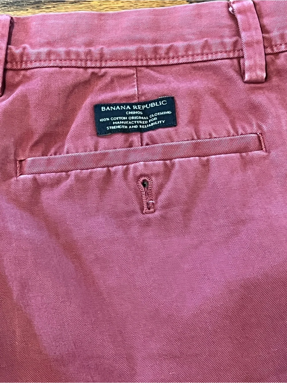 Banana Republic Men's Burgundy Casual Shorts size 34